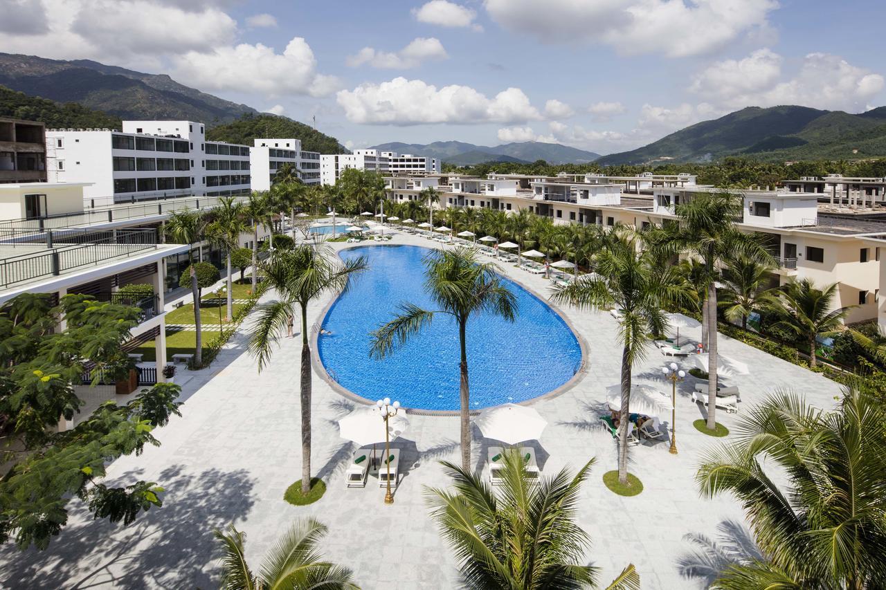 Diamond Bay Condotel Resort Nha Trang Exterior photo