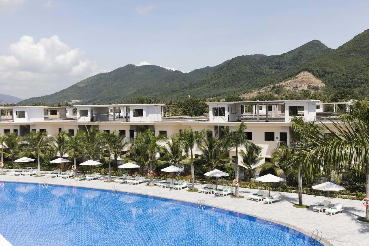 Diamond Bay Condotel Resort Nha Trang Exterior photo